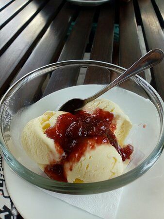 Simply Strawberries by Jagro